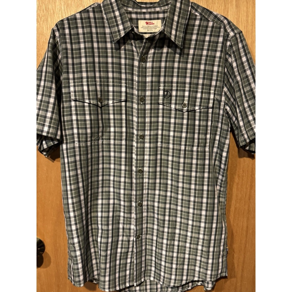 FjallRaven Abisko Cool Short Sleeves Button Up Shirt Med (C1)